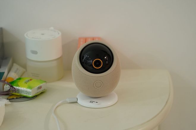 评：AI未来已来具身智能摄像头新守护者EVO视讯华为智选海雀雀蛋Max 测(图3)